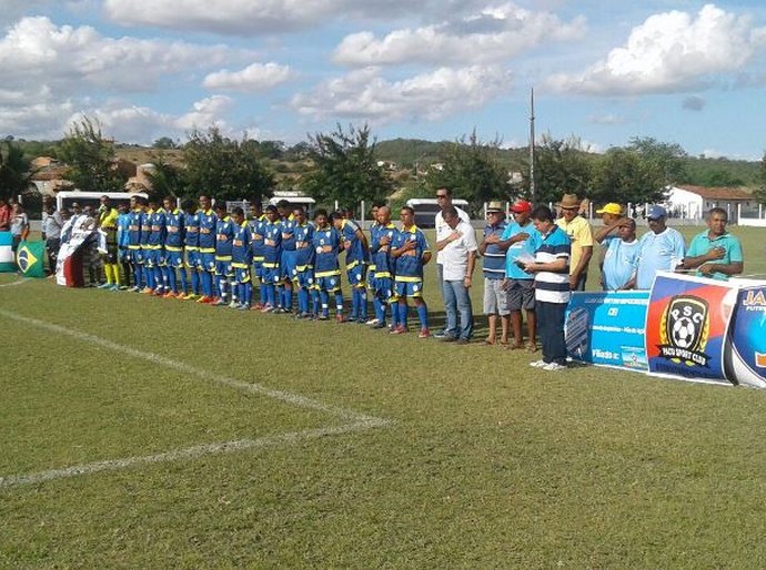 Jorge Dantas dá pontapé inicial na abertura do campeonato em Pão de Açúcar