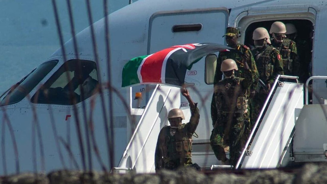 Primeiro contingente da polícia queniana chega ao Haiti para missão de segurança