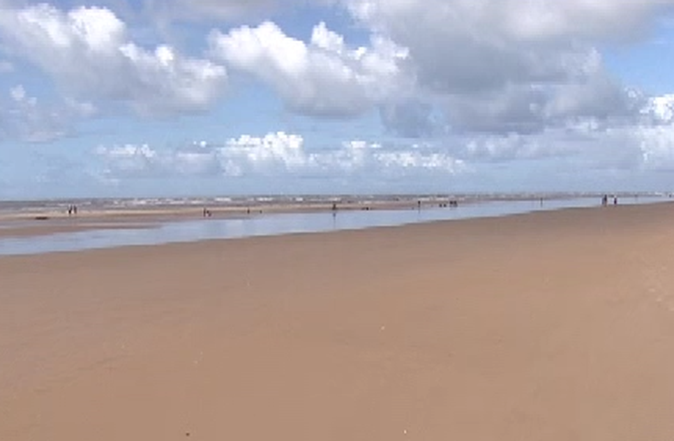 coroa do meio praia