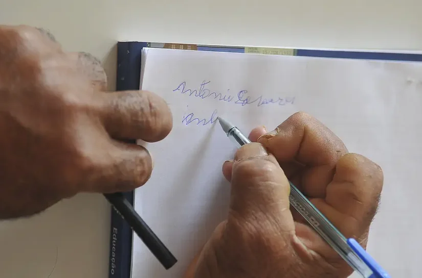 MEC contempla 23 municípios alagoanos no Ciclo 2025 do Programa Brasil Alfabetizado