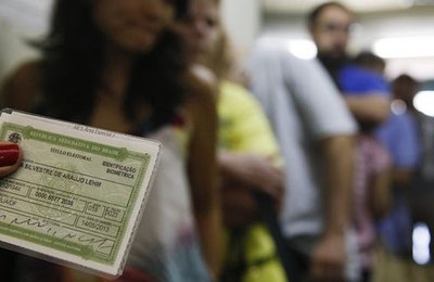 Eleitor que não votou no primeiro turno deve ir às urnas no domingo