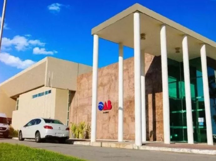 OAB/AL solicita criação de comitê para acompanhamento da implementação de câmeras corporais em policiais