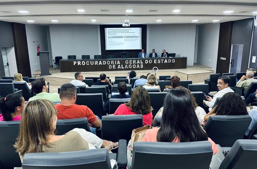 PGE/AL inicia novo eixo de capacitação sobre a atuação institucional em Alagoas