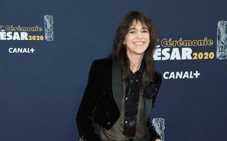 Charlotte Gaionsbourg faz documentário pessoal sobre a mãe, Jane Birkin
