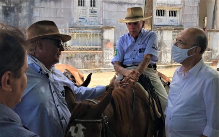 Cavaleiros da Expedição Velho Chico estão em Penedo