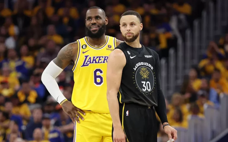 Warriors tentaram unir LeBron e Curry no prazo final de negociação da NBA, mas não conseguiram