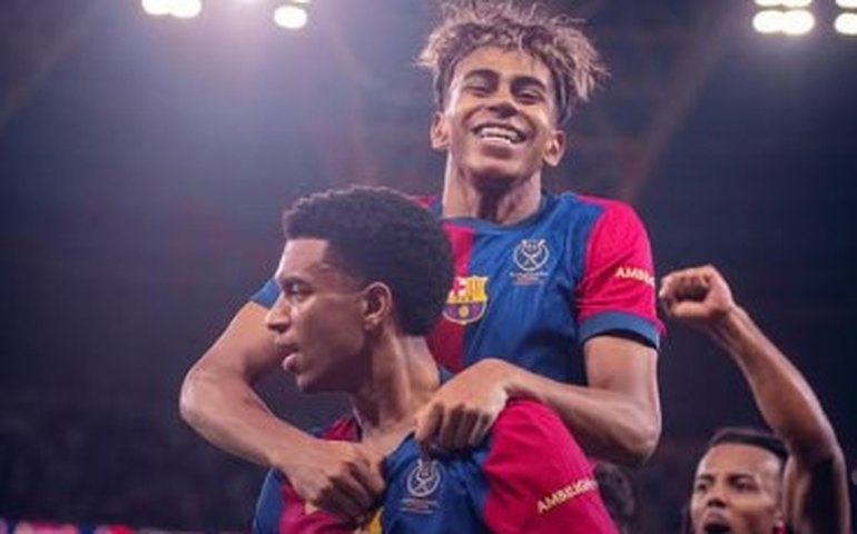 Barcelona goleia Real com 2 gols e 1 assistência de Raphinha na decisão da Supercopa da Espanha