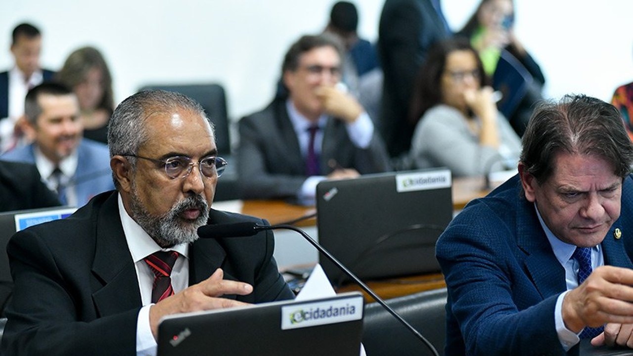 Mês da Primeira Infância deve ser celebrado em agosto, aprova CE