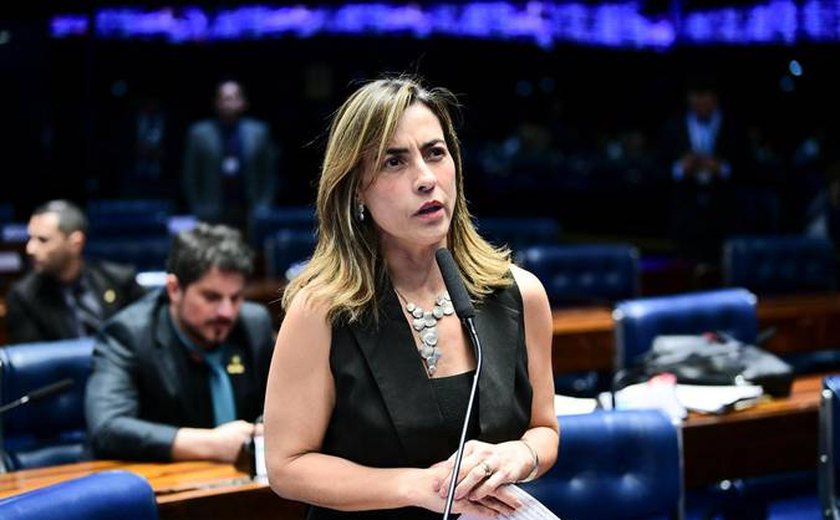 Senado aprova abordagem feminina nos currículos da educação básica