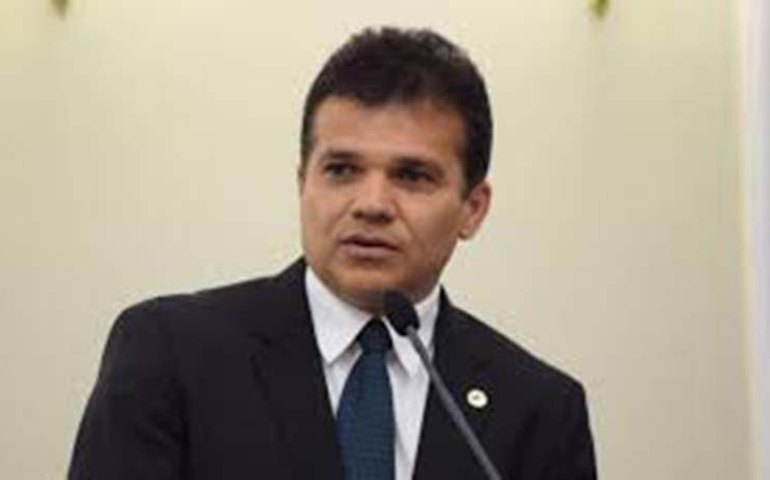 STF decide pela inconstitucionalidade da Lei “Escola Livre”, do deputado Ricardo Nezinho