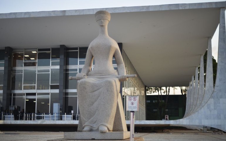 STF começa a ouvir nesta segunda réus do núcleo 1 da trama golpista