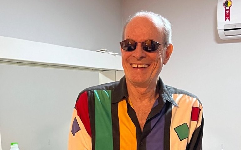 Ney Matogrosso conta como se sentiu no set de 'Homem com H', filme sobre sua vida: 'Lágrimas pulavam do meu olho'