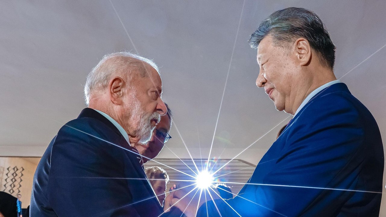 Ligação entre Lula e Xi Jinping tem BRICS, multilateralismo e COP30 na ordem do dia