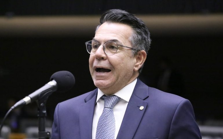 Comissão debate soluções para o trânsito em trecho da BR-101, em Palhoça (SC)