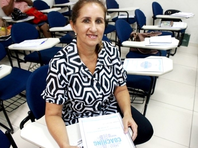 Christian Teixeira anuncia descontos de até 35% aos servidores em escolas e faculdades