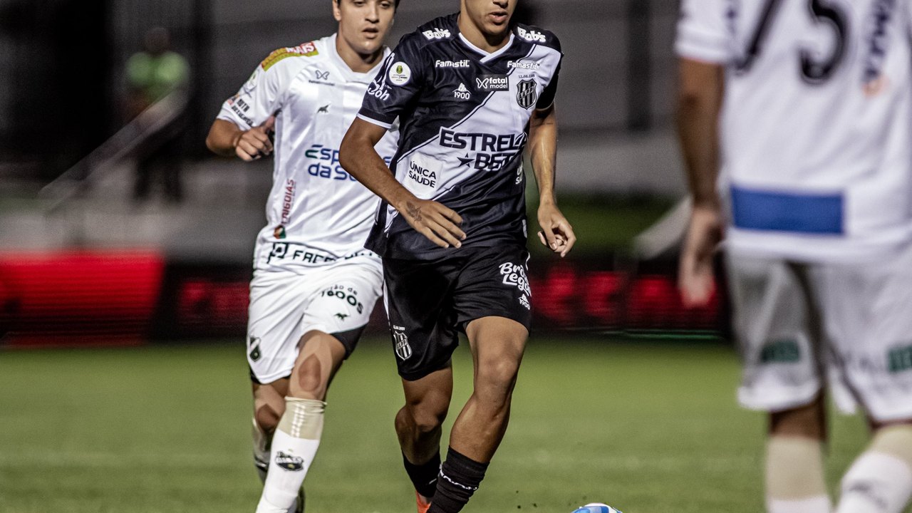 ABC volta a vencer após três meses e complica situação da Ponte Preta na Série B