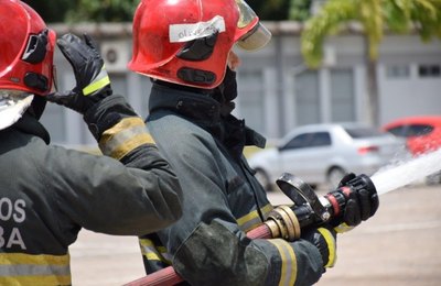 Novos policiais e bombeiros vivem dia a dia de aprendizado em cursos de formação