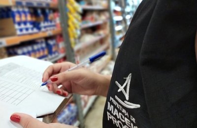 Procon Maceió divulga pesquisa dos preços de trajes e alimentos