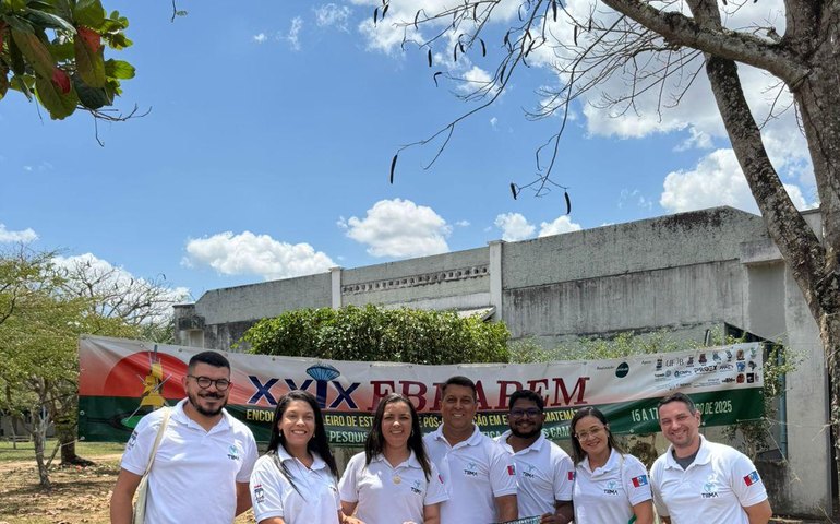 Professora da Semed apresenta pesquisa sobre uso de vídeos autorais em evento nacional