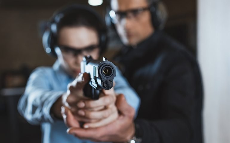 Comissão do Esporte debate criação do Dia do Tiro Esportivo