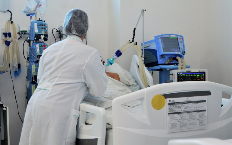 Hospital da Mulher recebe certificado de seis meses sem infecções do trato urinário