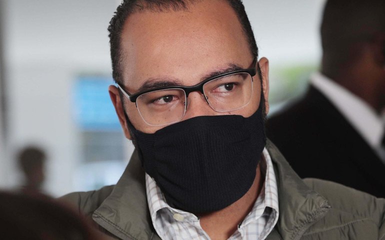 Presidente municipal do PSDB visita Covas e diz que é preciso respeitar o momento