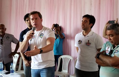 Na reta final da campanha, Marx Beltrão percorre municípios do interior e recebe apoios 