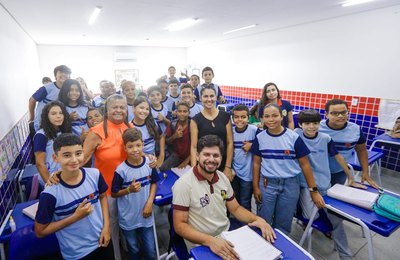 Ação itinerante leva serviços essenciais e cidadania para moradores de Canafístula de Frei Damião
