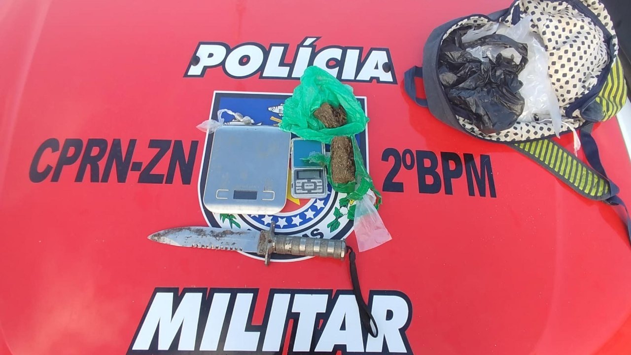 PM prende suspeitos por tráfico de drogas e prática de jogos de azar durante operação em Murici