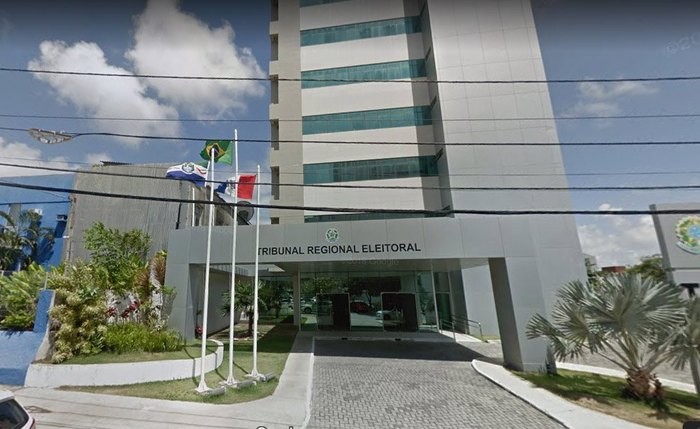 Serviços disponíveis aos eleitores: emissão da segunda via do título e das guias de multas