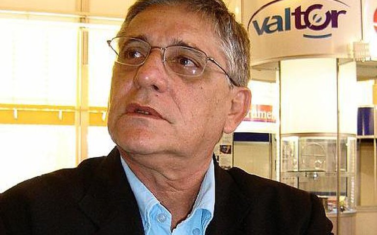 Morre o líder do PCdoB Eduardo Bomfim; ele foi deputado-federal e vereador por Maceió