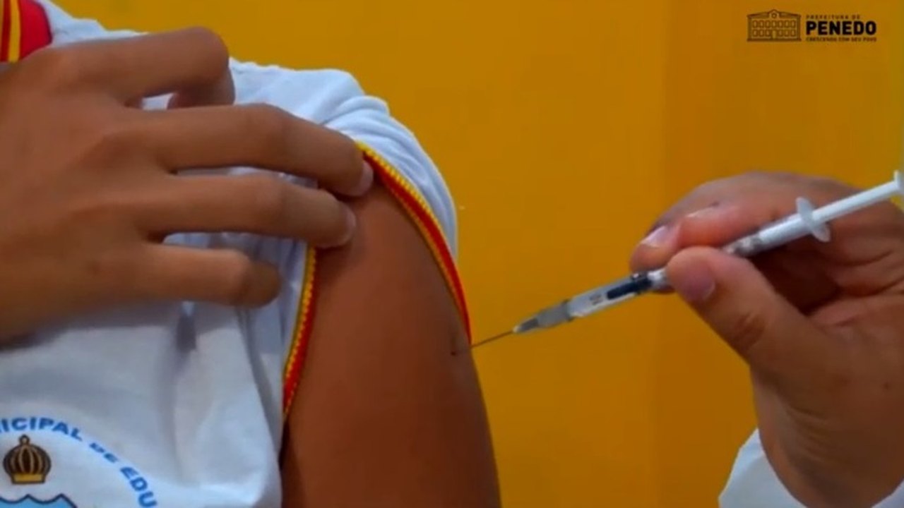 Dia D de vacinação contra sarampo e influenza é adiado em Penedo por causa das fortes chuvas