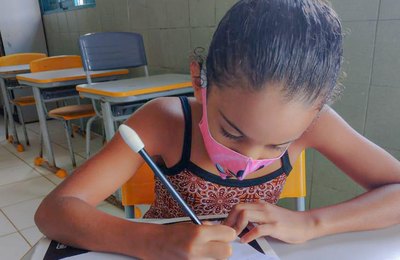 Branquinha é a primeira em AL selecionada para participar do programa Escolas Criativas