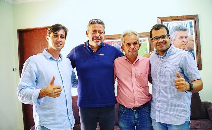 Bueno Higino e seu vice possuem o apoio do deputado Arthur Lira