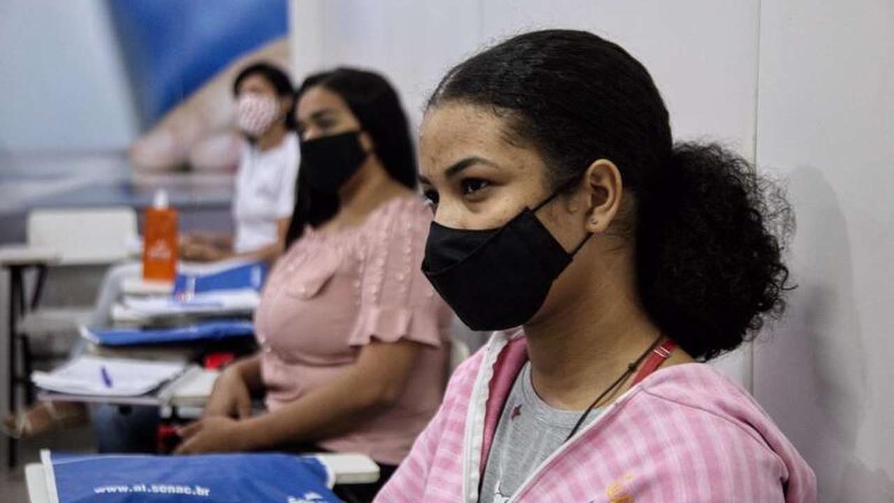 Prefeitura e AeC oferecem 400 vagas em nova edição do mutirão de empregos