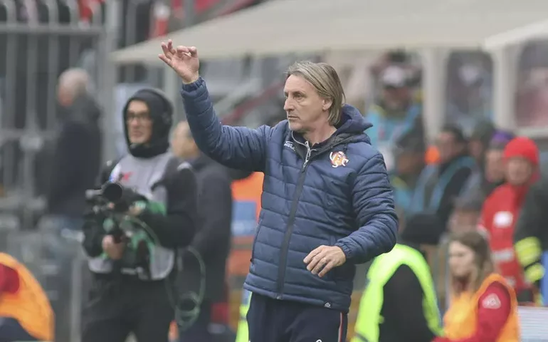 Há 15 jogos sem vencer, Cremonese demite técnico Davide Nicola