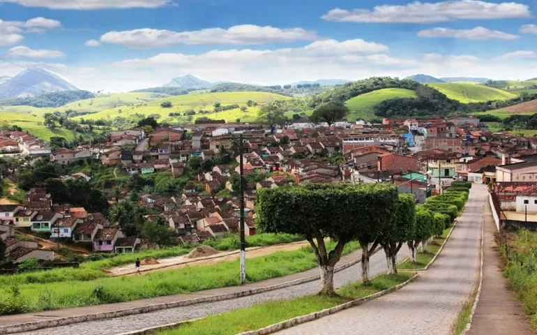 Jovem indígena morre após ser atropelado na BR-101 em trecho próximo à aldeia Wassu, em Joaquim Gomes