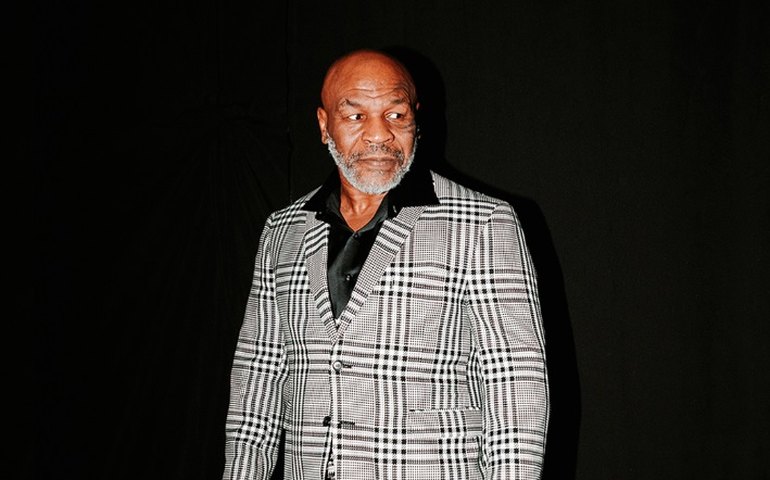 Ex-campeão mundial, Mike Tyson volta ao boxe no fim de semana na função de mentor