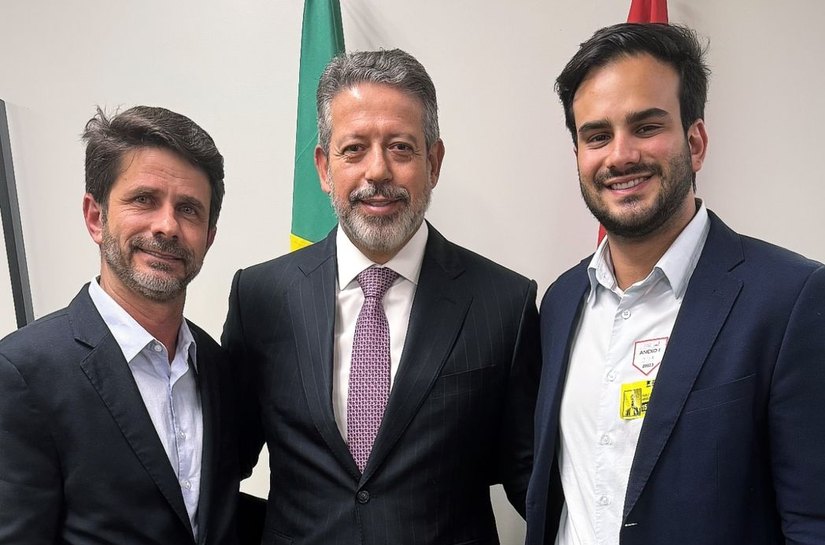 Junior Menezes mantém diálogo aberto em Brasília, reforçando parcerias e buscando recursos para União dos Palmares