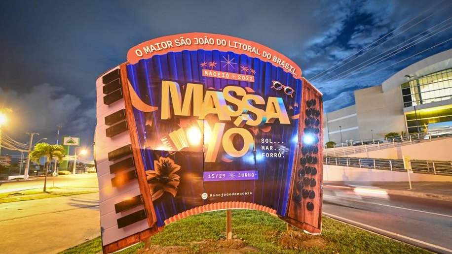 Shows juninos com artistas locais e nacionais agitam Benedito Bentes e Fernão Velho