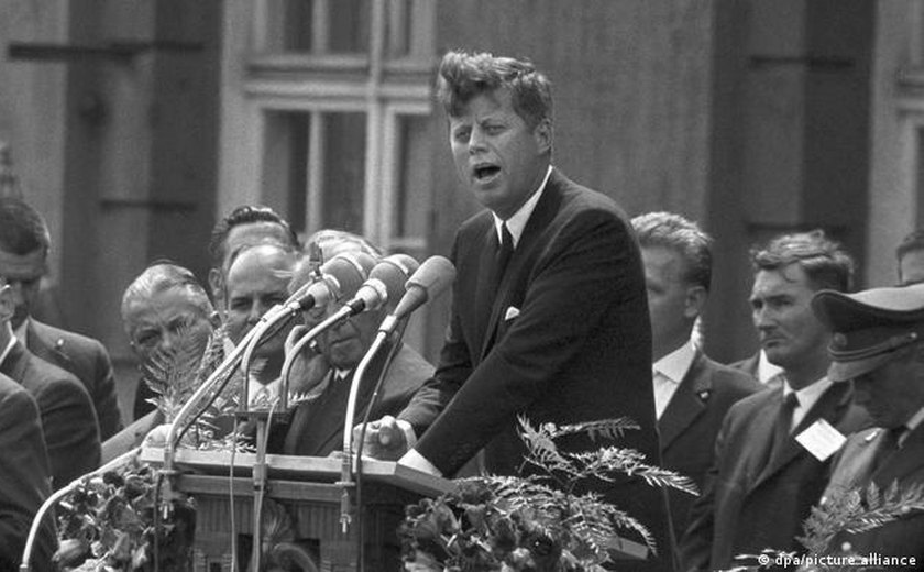 Nova testemunha contesta 'teoria da bala mágica' que matou John F. Kennedy há 60 anos