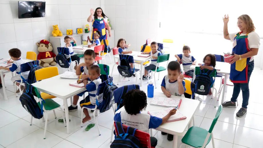 Uma em cada 10 crianças de 4 e 5 anos não vai à creche em 875 cidades