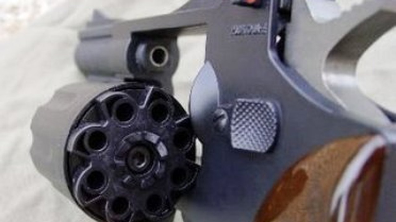 PM apreende arma de fogo em Rio Largo