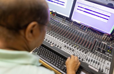 Rádio Educativa FM completa 40 anos valorizando a produção alagoana