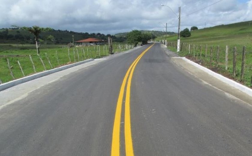 Governo entrega acesso recuperado e pavimentação de ruas em Belém