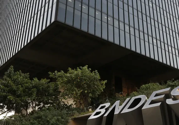 BNDES lança serviço que agiliza crédito a micro e pequenas empresas