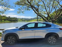 Fiat Fastback 2026 aposta na eletrificação leve para crescer no mercado - Divulgação (23).jpeg 