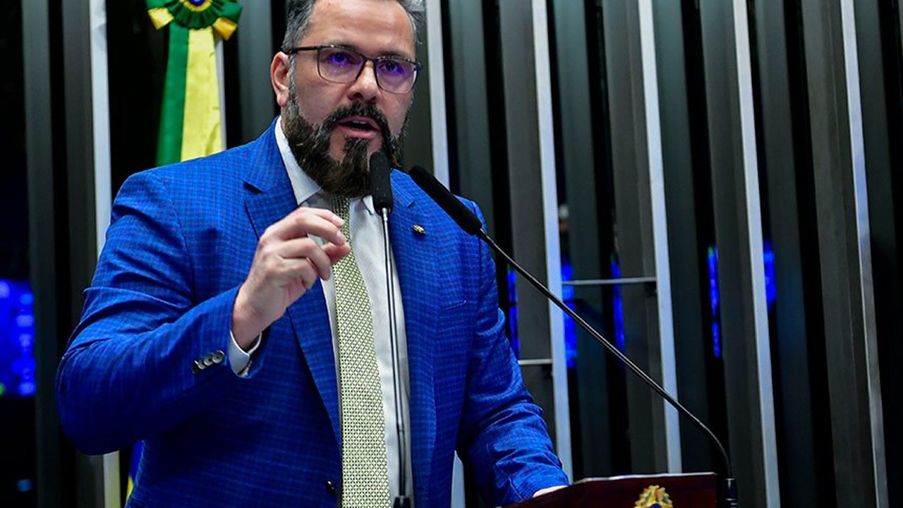 Comissão aprova assistência psicológica a gestantes no SUS