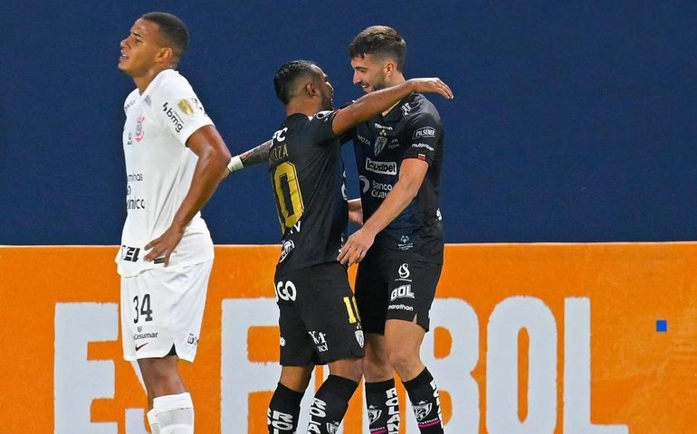 Corinthians leva 3 a 0 do Del Valle no Equador e é eliminado precocemente da Libertadores