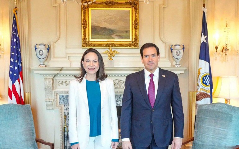 Dilema dos EUA na Venezuela: fomentar oposição radical ou consolidar a estabilidade petrolífera?